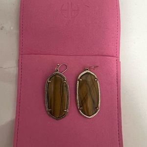 Kendra Scott drop earrings
